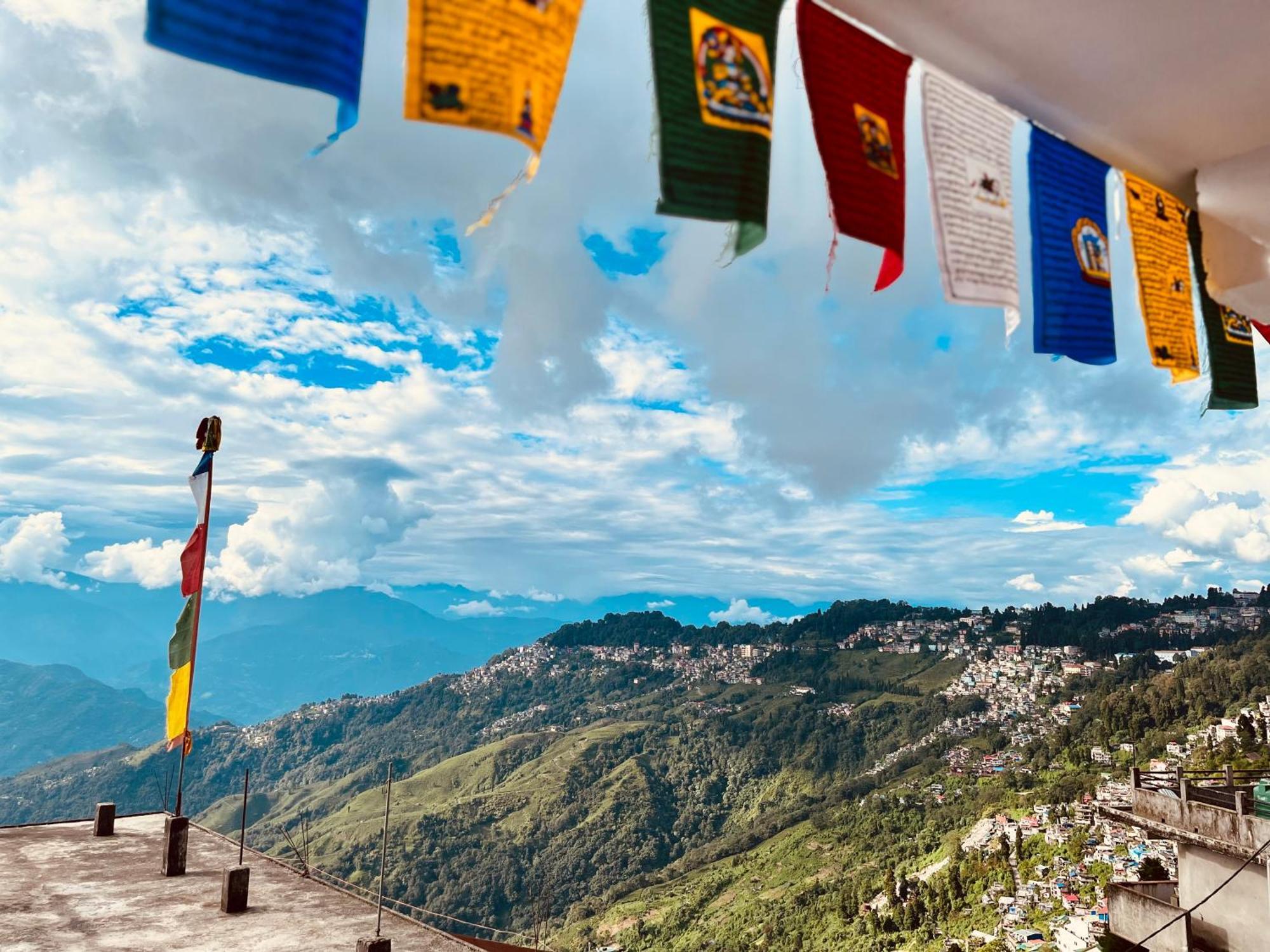 Gorkha Heritage Home Дарджилинг Экстерьер фото