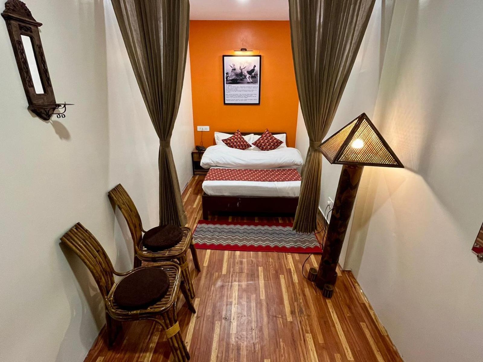 Gorkha Heritage Home Дарджилинг Экстерьер фото